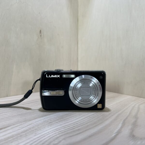 Panasonic Lumix FX50