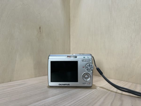Olympus X760 - Gris