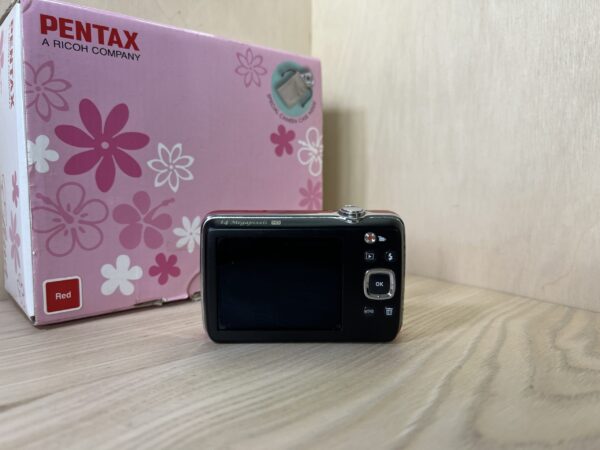 Pentax Efina