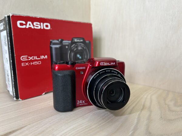 Casio Exilim EX-H50 - Rouge