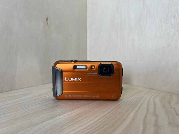 Panasonic Lumix FT30