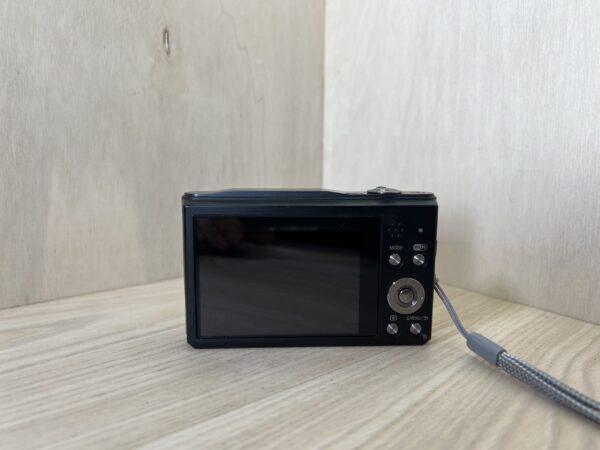Panasonic Lumix DMC SZ8