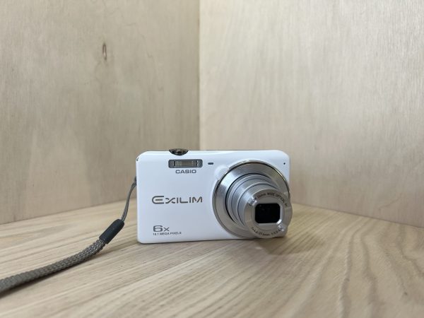 Casio Exilim EX Z690