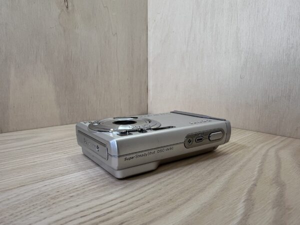 Sony DSC W90
