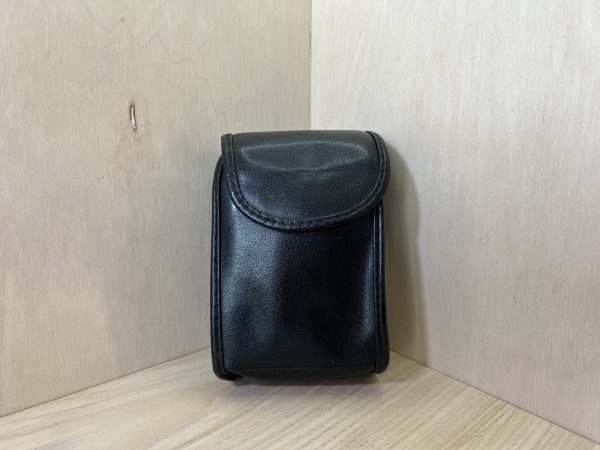 Étui vintage pour argentique compact