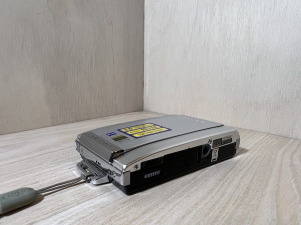 Sony Cybershot DSC T300