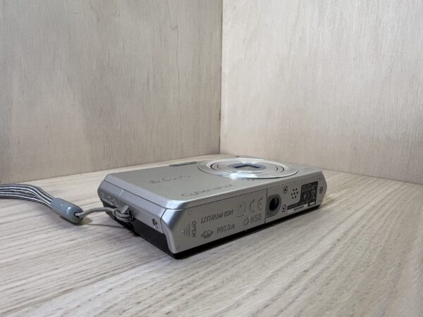 Sony Cybershot DSC W180