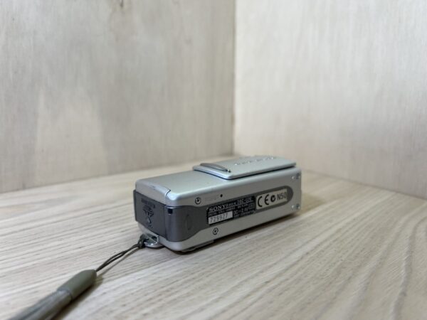 Sony Cybershot DSC U20