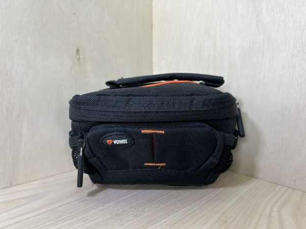 Sacoche Yenkee pour caméscope ou appareil photo - Noir