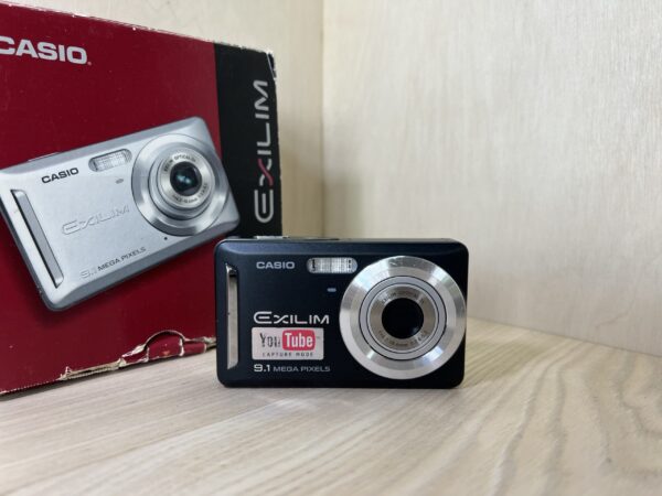 Casio Exilim EX-Z19