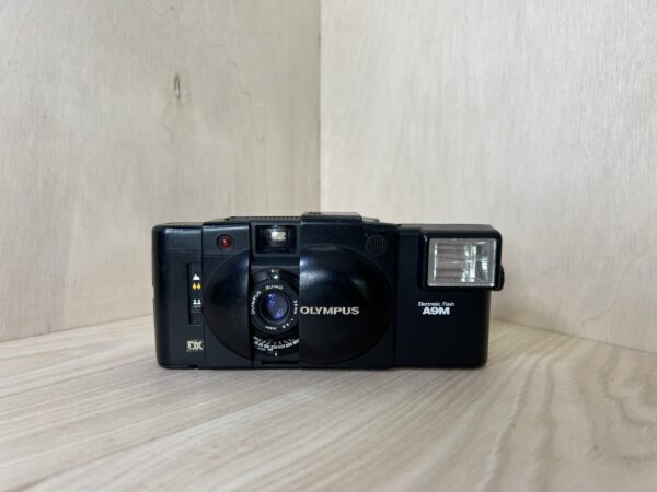 Olympus XA3 + Flash A9M - Noir