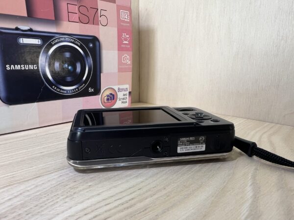 Samsung ES75