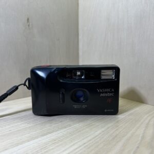 Yashica Minitec AF – Noir