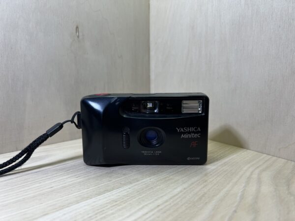 Yashica Minitec AF - Noir