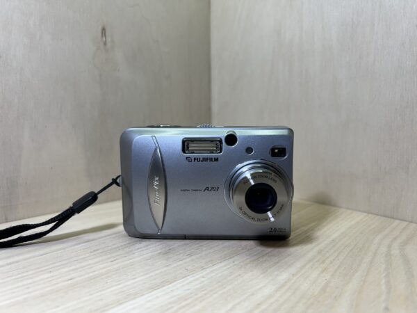 Fujifilm Finepix A203 - Argent