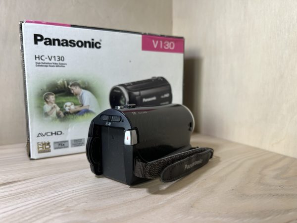 Panasonic HC V130