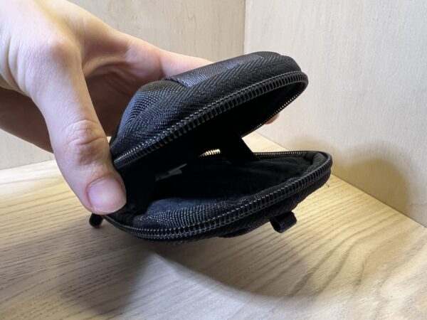 Sacoche pour compact numérique Case Logic - Noir