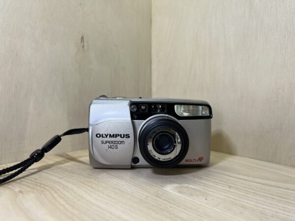 Olympus Superzoom 140S