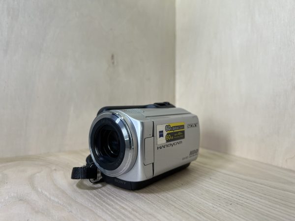 Sony Handycam DCR SR37E