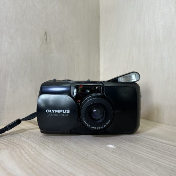 Olympus MJU Zoom
