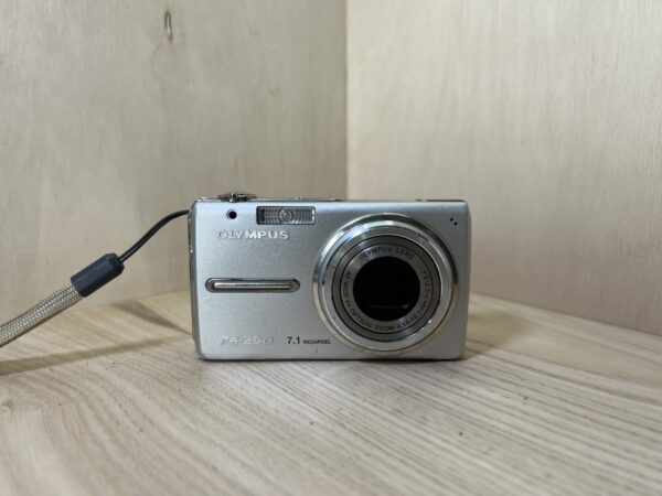 Olympus FE-290