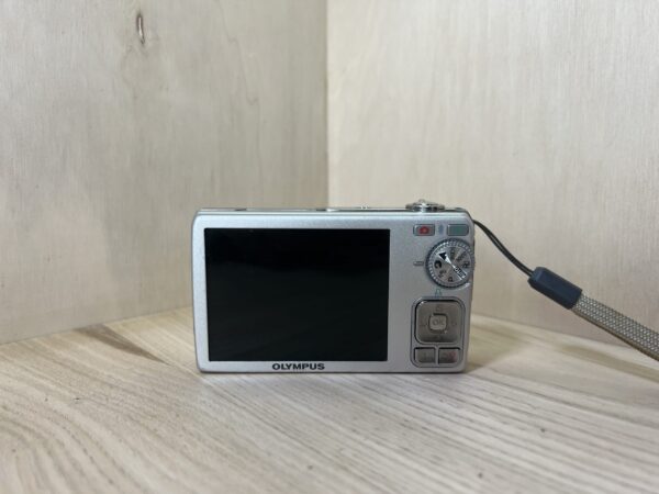 Olympus FE-290