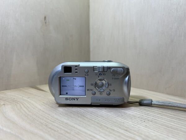 Sony Cybershot DSC P43