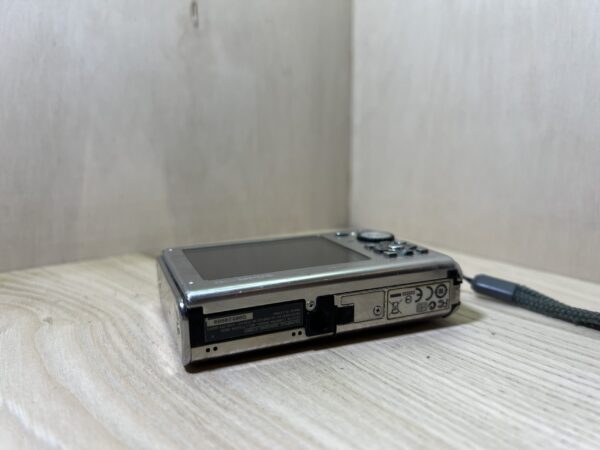 Olympus u Tough 8000 - Argent