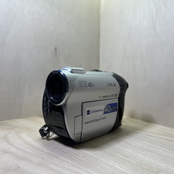 Sony Handycam DCR DVD106E