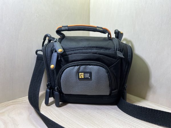 Sacoche Case Logic pour caméscope ou appareil photo - Gris