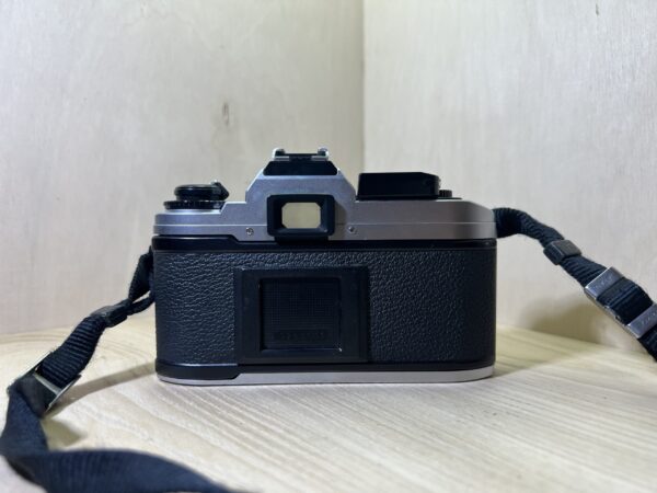Nikon FG-20 + Objectif Nikkor 50mm f/1.8