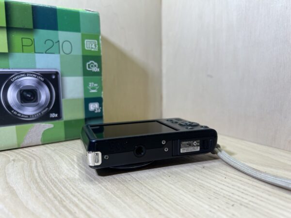 Samsung PL210