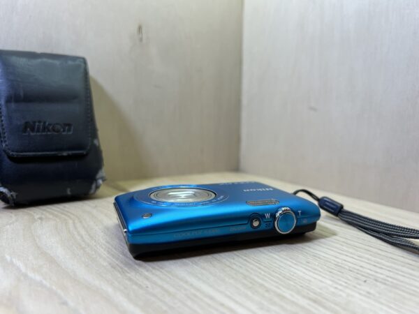 Nikon coolpix S3300