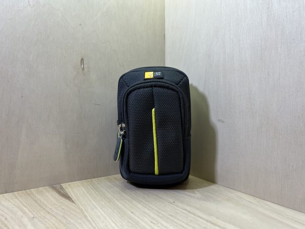 Sacoche case Logic pour compact numérique - Noir