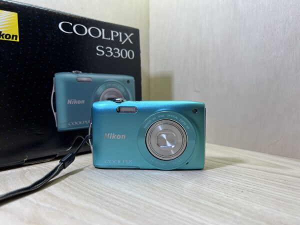 Nikon coolpix S3300