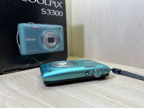 Nikon coolpix S3300
