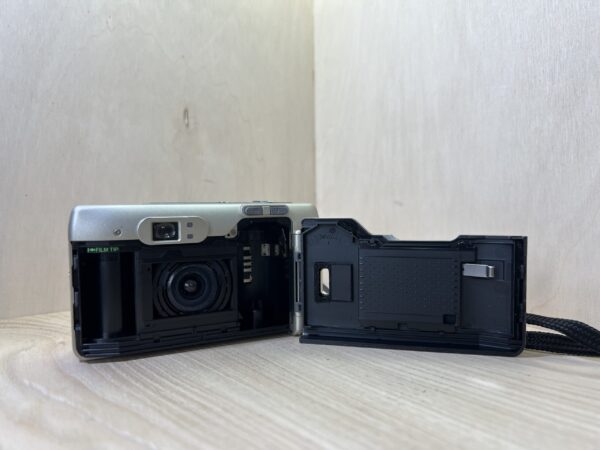 Nikon Lite Touch Zoom 100W