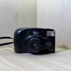 Yashica Zoomate 105 – Noir
