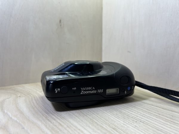 Yashica Zoomate 105 - Noir