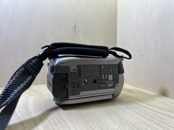 JVC Everio GZ-MG130E