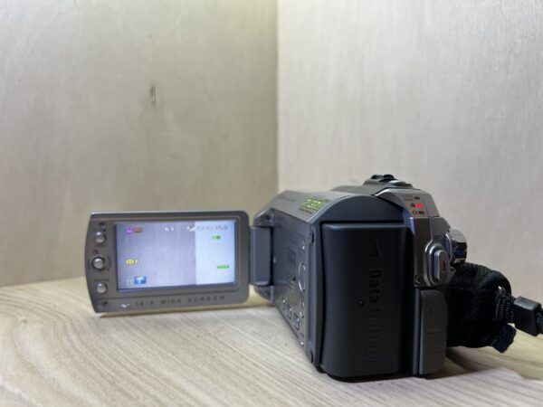 JVC Everio GZ-MG130E