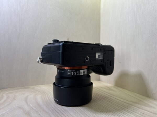 Sony Alpha 7 III + Sony FE 50mm f/1.8