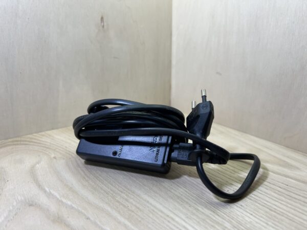 Nikon Coolpix S230 flash HS
