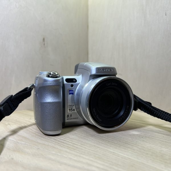 Sony dsc H9