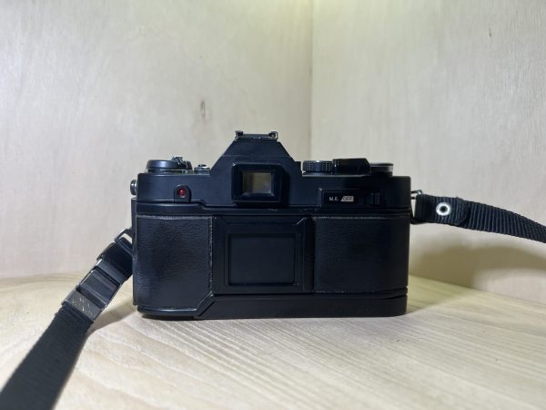 Konica Autoreflex T4 + Spiratone 18mm f/3.5 – ultra grand angle - Noir