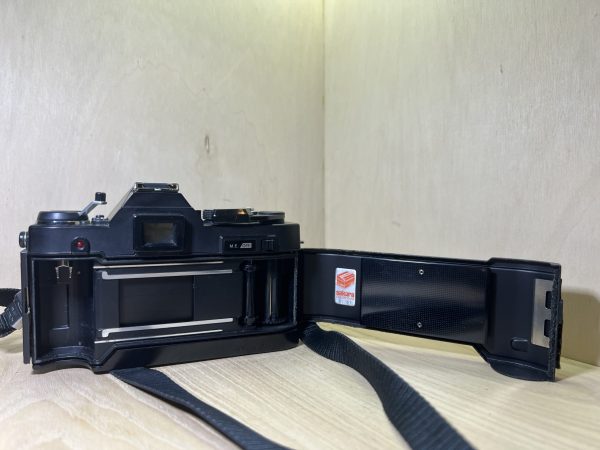 Konica Autoreflex T4 + Spiratone 18mm f/3.5 – ultra grand angle - Noir