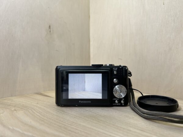Panasonic Lumix DMC LX2