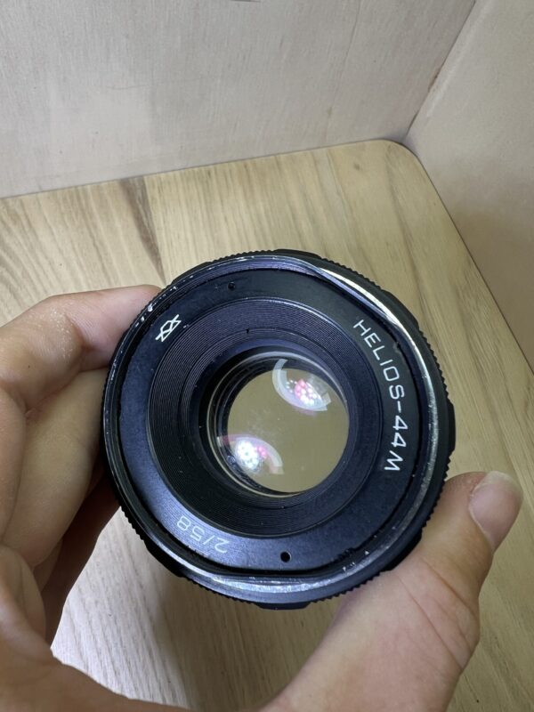 Zenit EM Olympic + Helios-44M 58mm f/2 — Monture M42