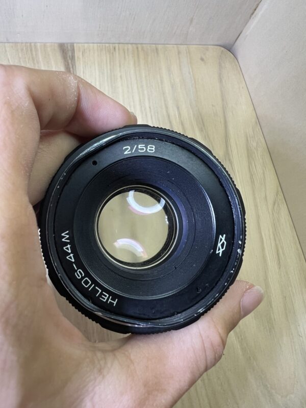 Zenit EM Olympic + Helios-44M 58mm f/2 — Monture M42