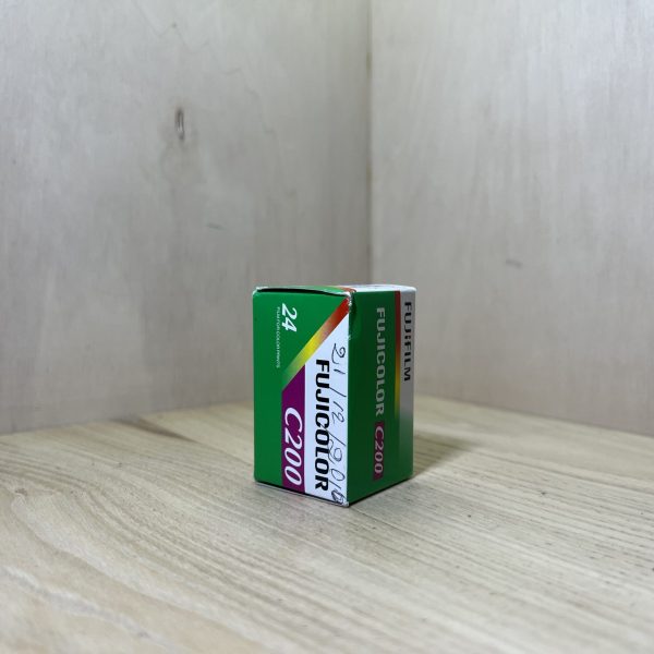 Pellicule couleur Fujifilm C200 – 24 poses – Périmée